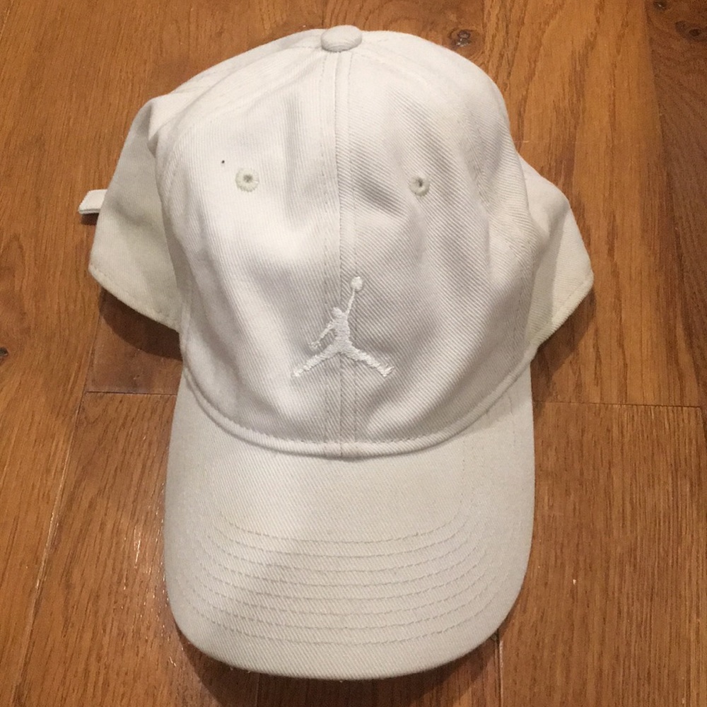 Jordan H86 Jumpman Floppy Strapback Hat